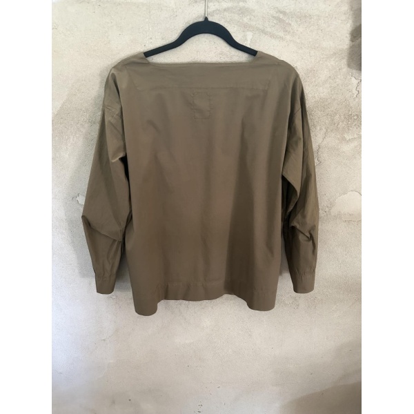 Bluse m/firkantet hals (oliven grønn) - Bilde 2